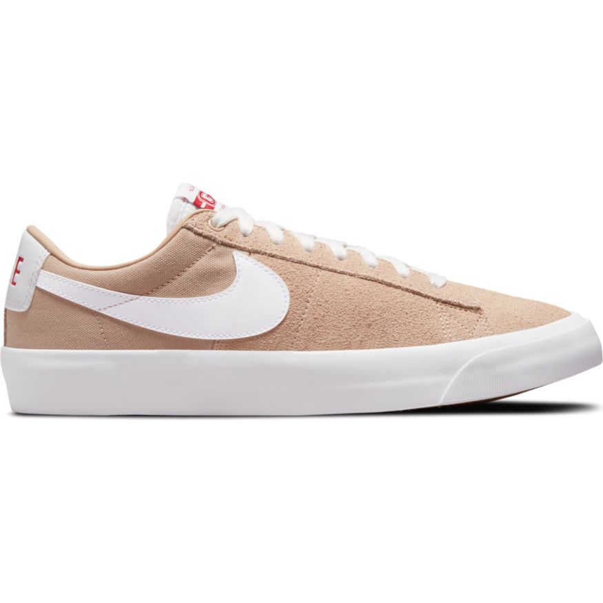 NIKE SB ZOOM BLAZER LOW PRO GT Shoes (Bio Beige)