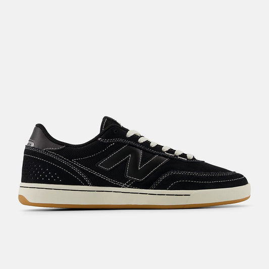 New Balance Numeric 440v2 Skateboard Shoes (BLACK with SEA SALT)